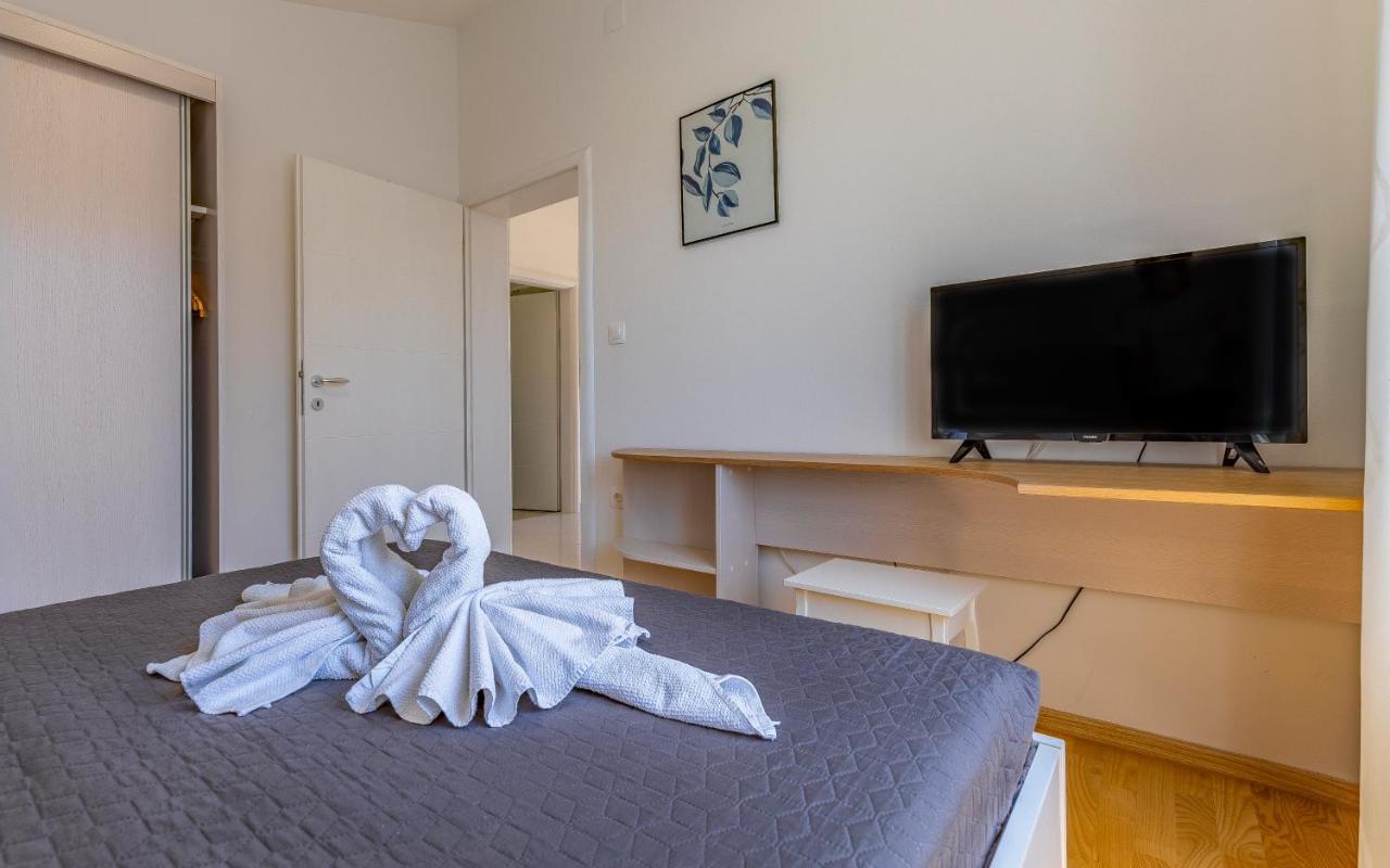 Lotus Villas Resort Pula Eksteriør billede